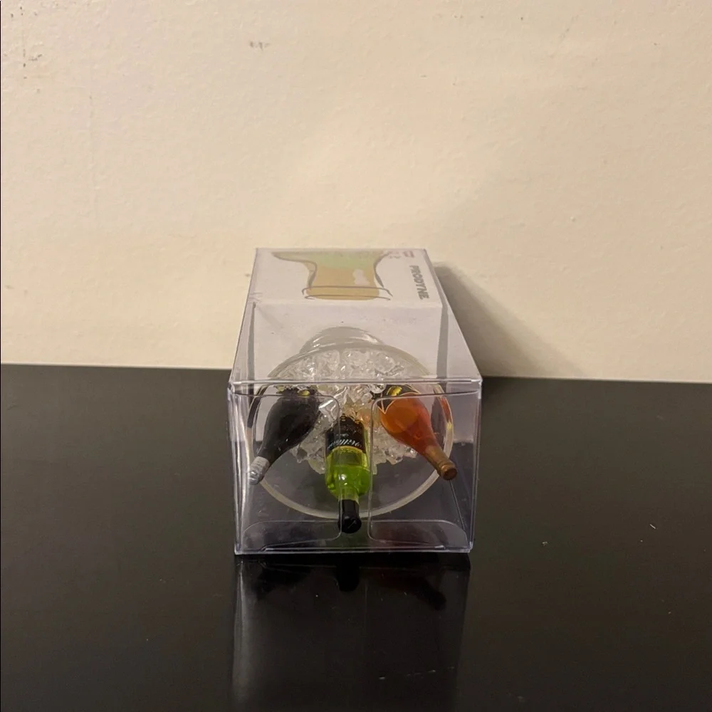 Prodyne Acrylic “Le Grand” Wine‎ Tub Bottle Stopper
